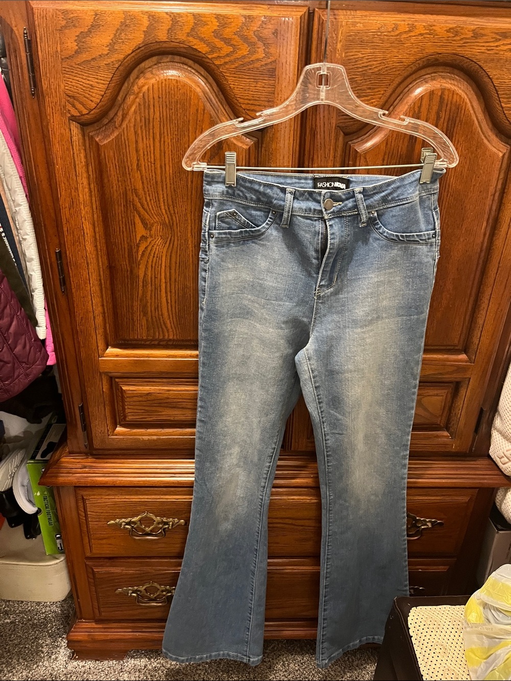 Fashion Nova Women's Light Blue Flare Jeans!